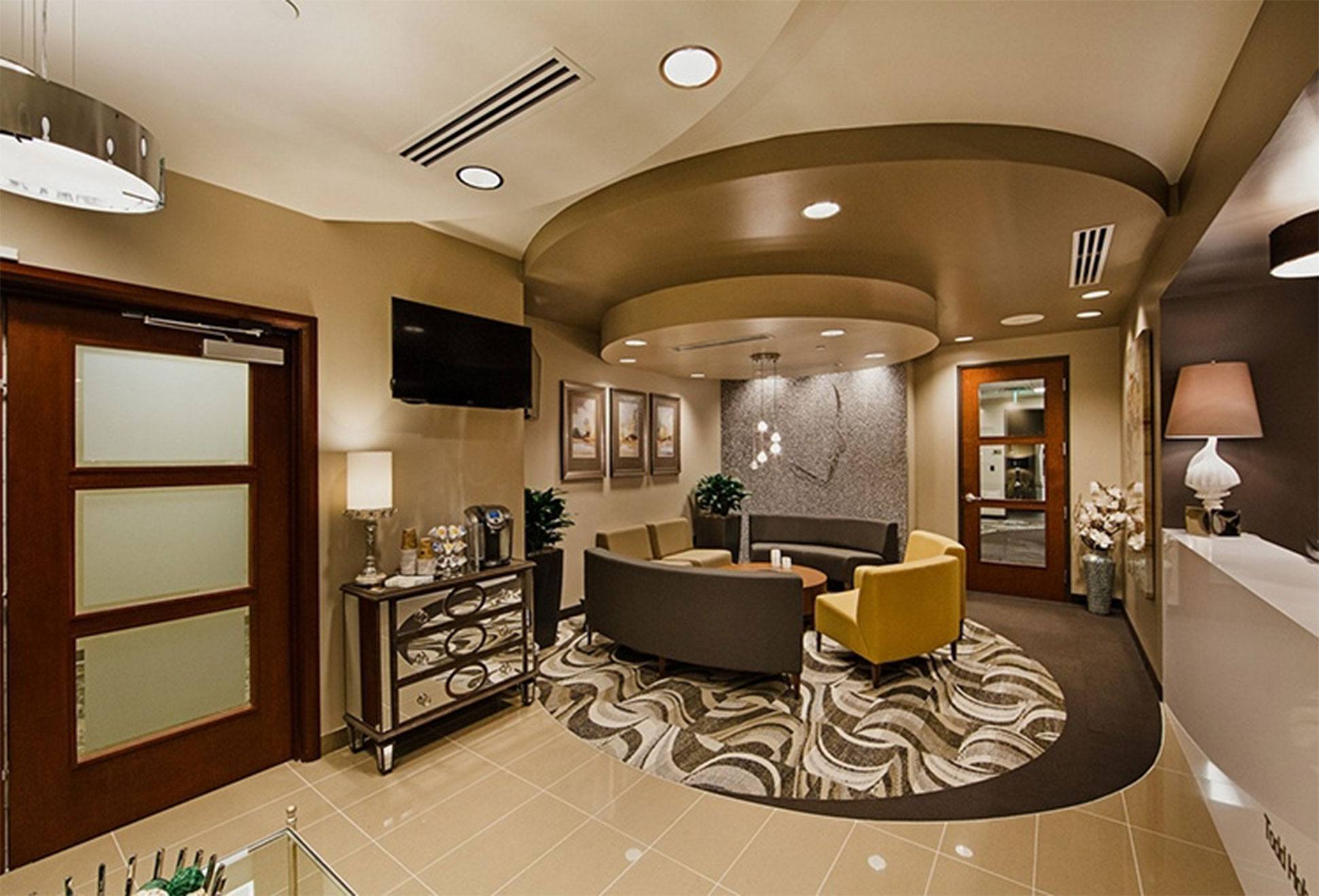 Hobgood Facial Plastic Surgery Waiting Room in Scottsdale