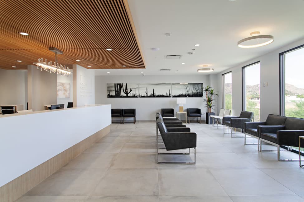 Breathtaking views of Paradise Valley provide a tranquil backdrop as you wait.